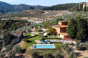 Villa La Merlaia, countryside villa with pool near Florence