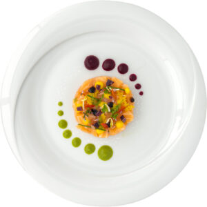 Salmon tartare with fennel and orange